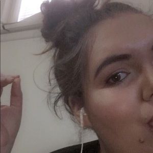 Meet your Posher, Aaron